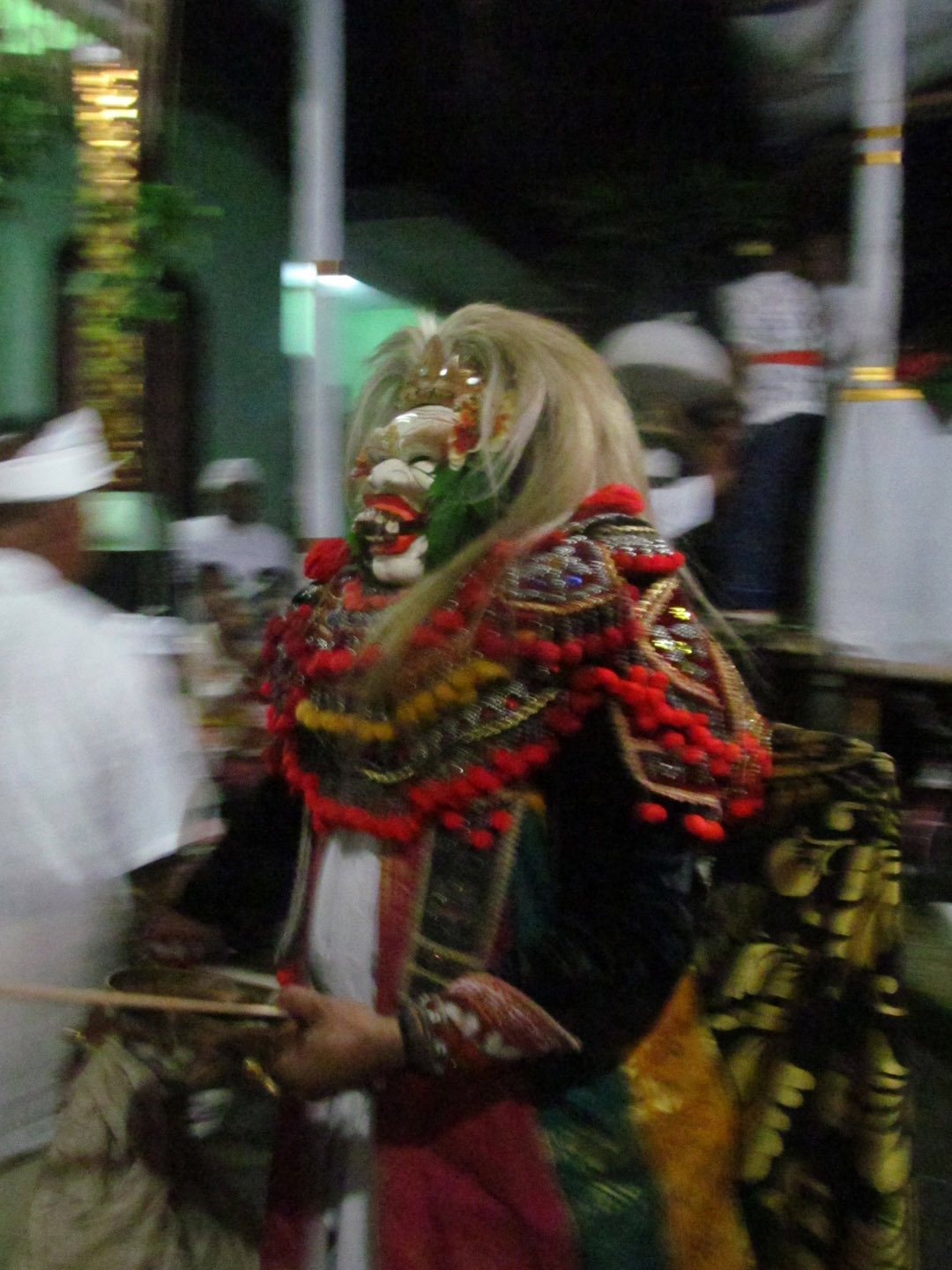 Sida Karya is a character of a priest from Java who has traveled a long time to bless a village in Bali. Initially, he is rejected for his odd appearance and strange ways. Crops begin to fail, and ruin comes to the village until it becomes clear he is the priest they were waiting for all along.